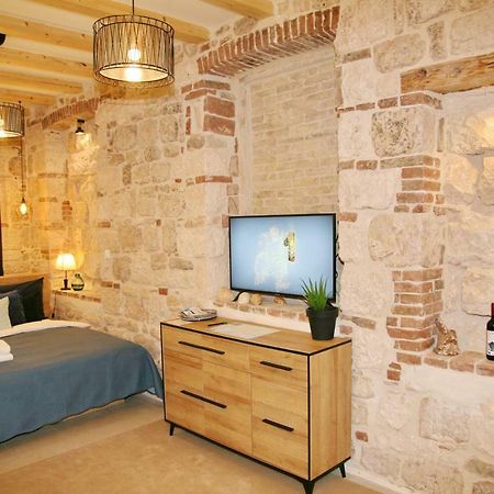 Hotel House Bava Vis Esterno foto