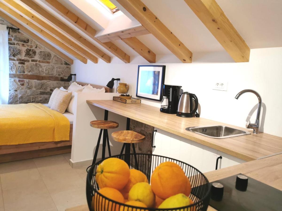 Hotel House Bava Vis Esterno foto