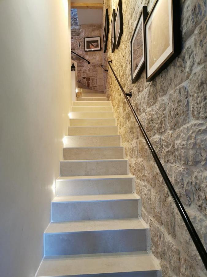 Hotel House Bava Vis Esterno foto