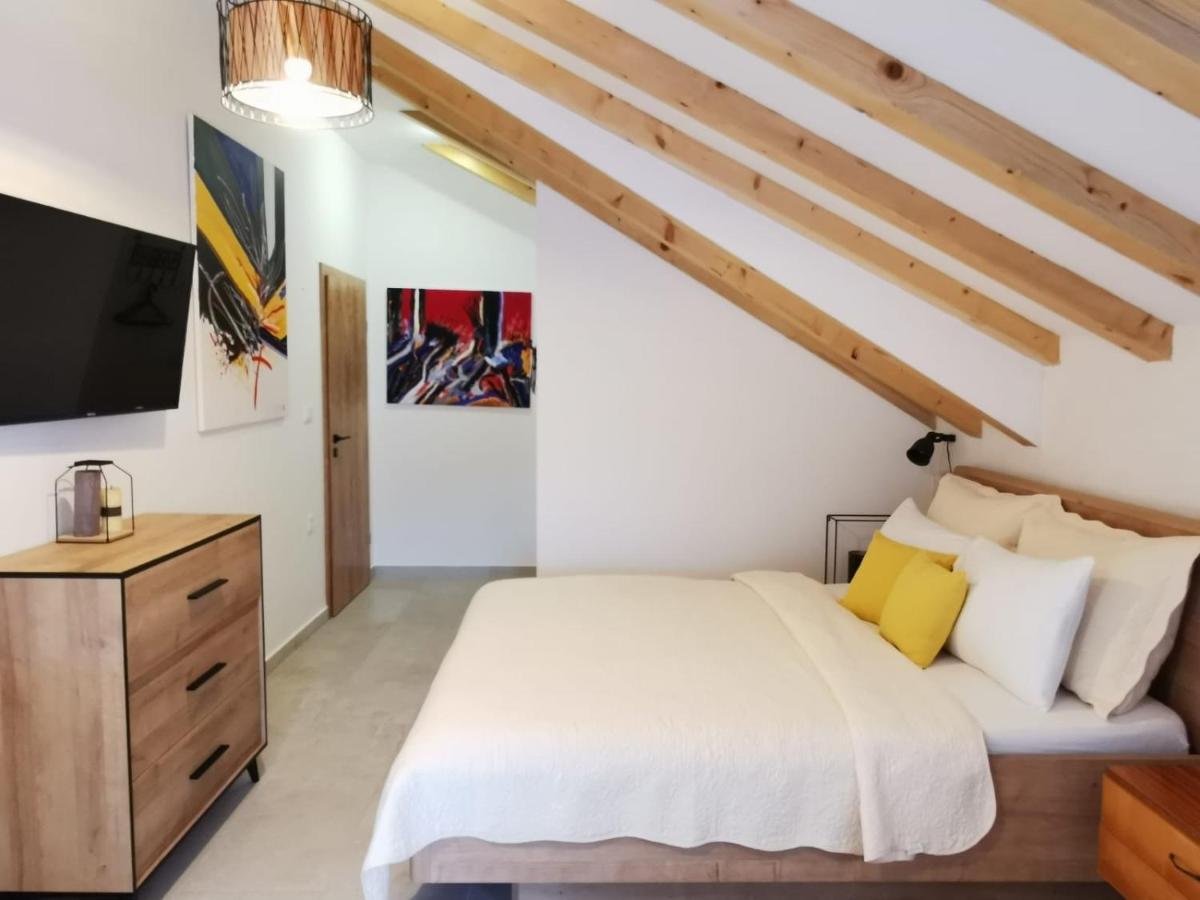 Hotel House Bava Vis Esterno foto