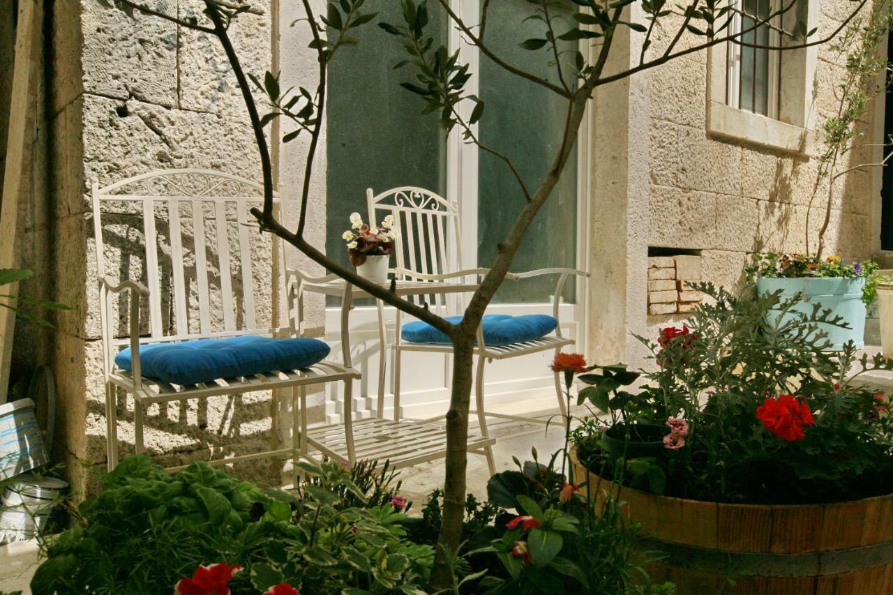 Hotel House Bava Vis Esterno foto